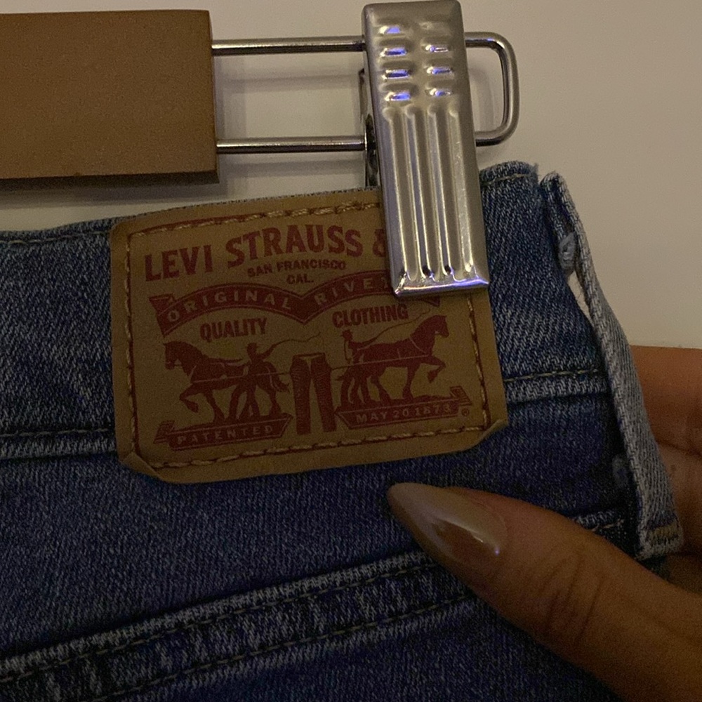 LEVI’S JEANS - Picture 5 of 5